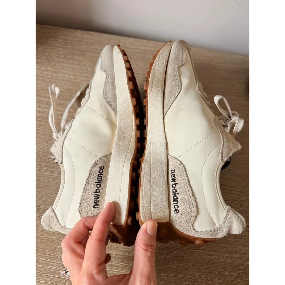 New Balance 327 Sneakers Womens Cream Off White Black Size 8.5 - Picture 6 of 7